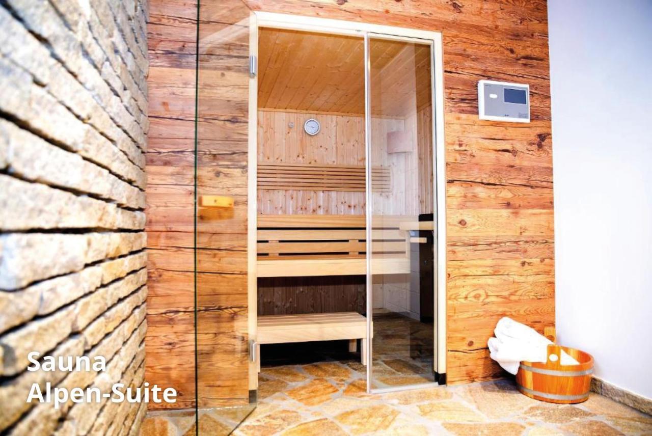 Plus Punkt Private Spa ไวน์การ์เทิน ภายนอก รูปภาพ