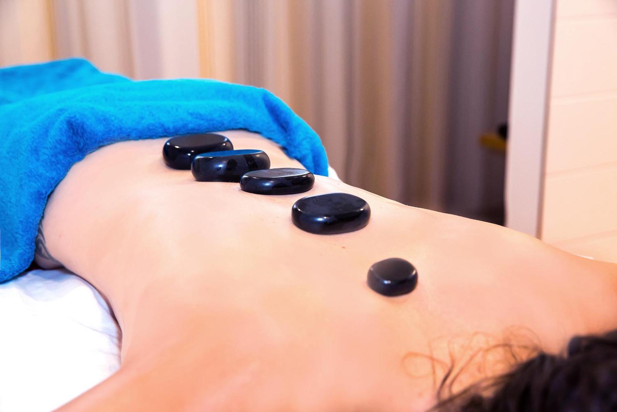 Plus Punkt Private Spa ไวน์การ์เทิน ภายนอก รูปภาพ