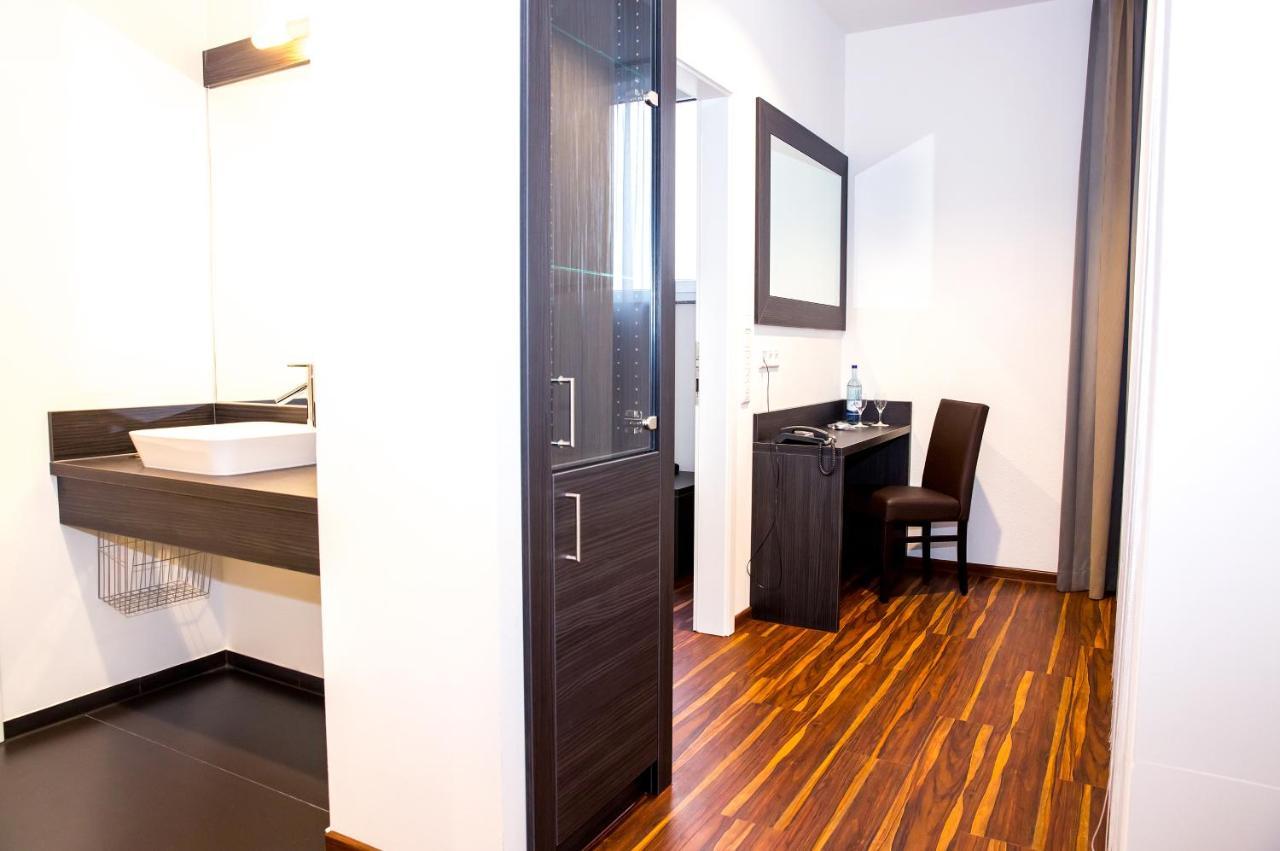 Plus Punkt Private Spa ไวน์การ์เทิน ภายนอก รูปภาพ